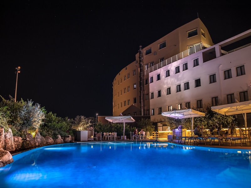 Mercure Olbia 5