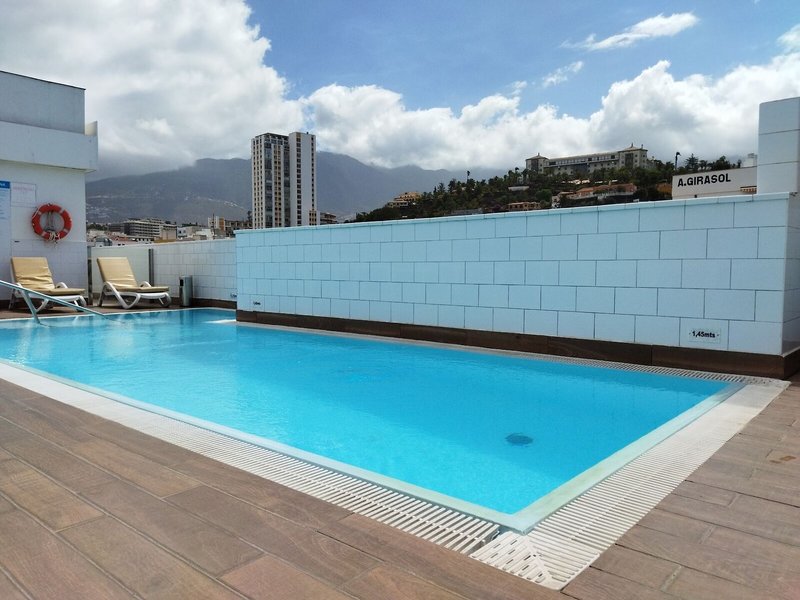 Park Plaza & Tropical - Tropical 12