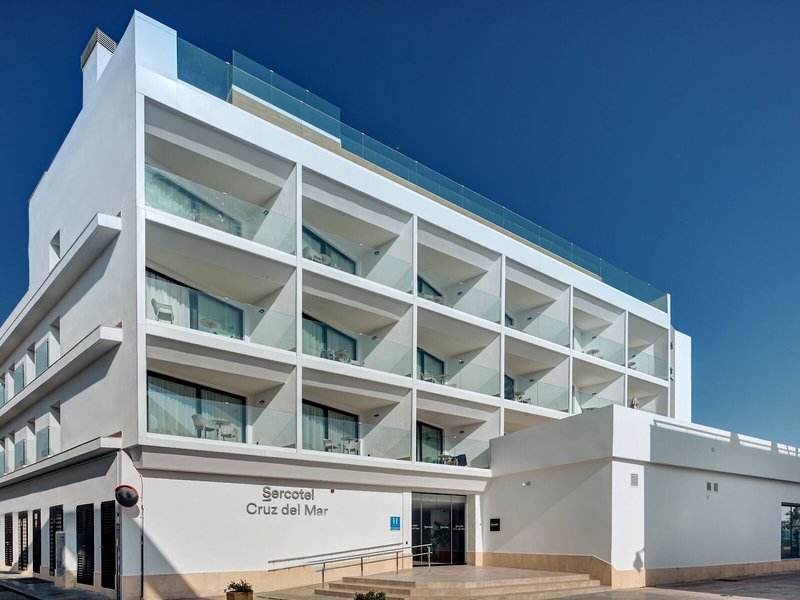 Cruz del Mar 1 - Exterior