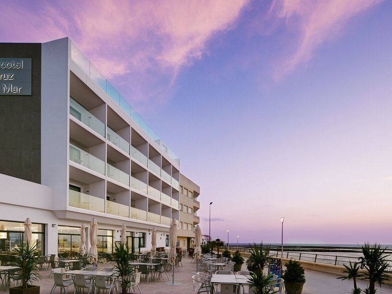 Cruz del Mar 2 - Exterior