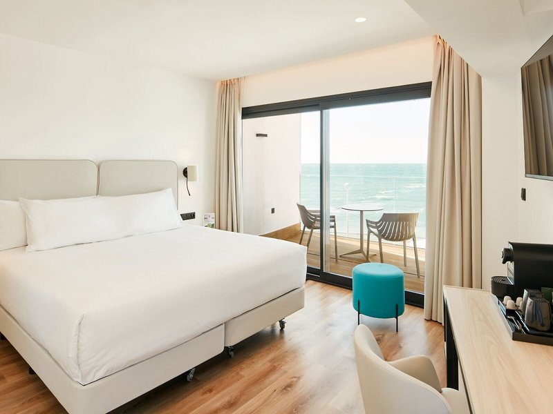 Cruz del Mar 18 - Room Example