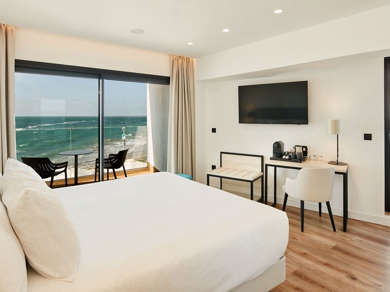 Cruz del Mar 20 - Room Example