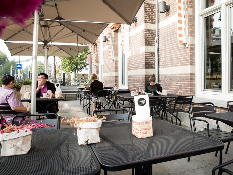 The Manor Amsterdam 8