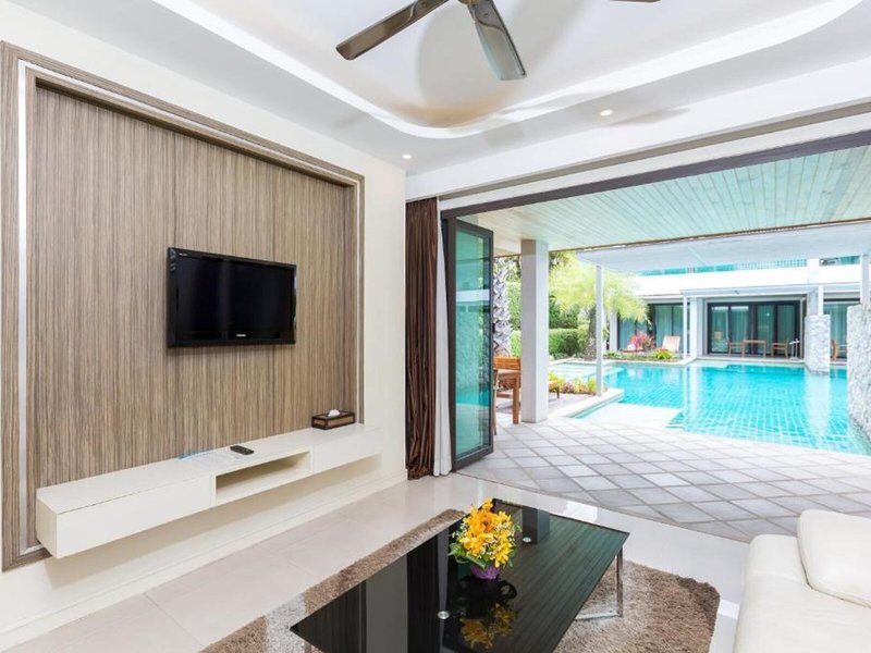 Wyndham Sea Pearl Resort Phuket 3