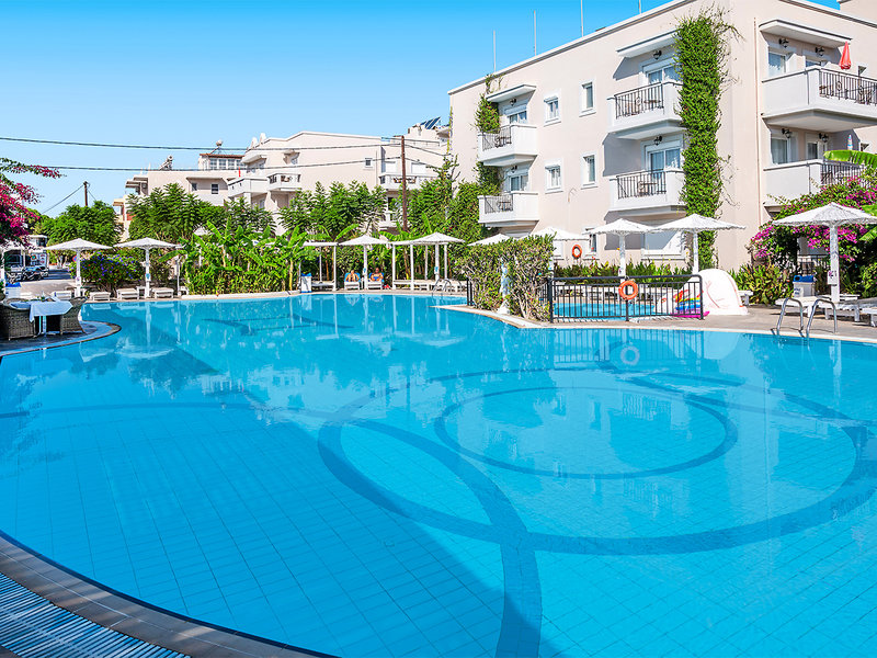 Peridis Family Resort 2