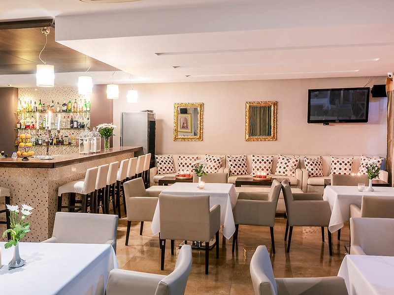 Peridis Family Resort 7