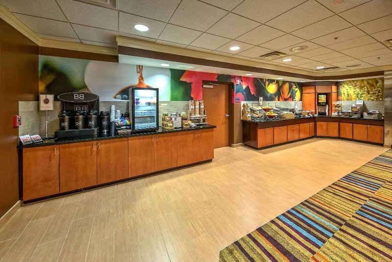 Fairfield Inn & Suites Naples