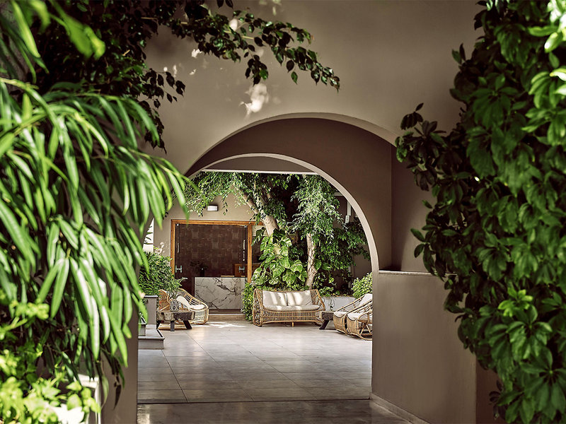 Troulis Apart-Hotel 4