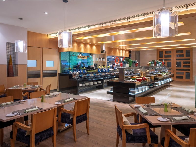 Park Rotana 7