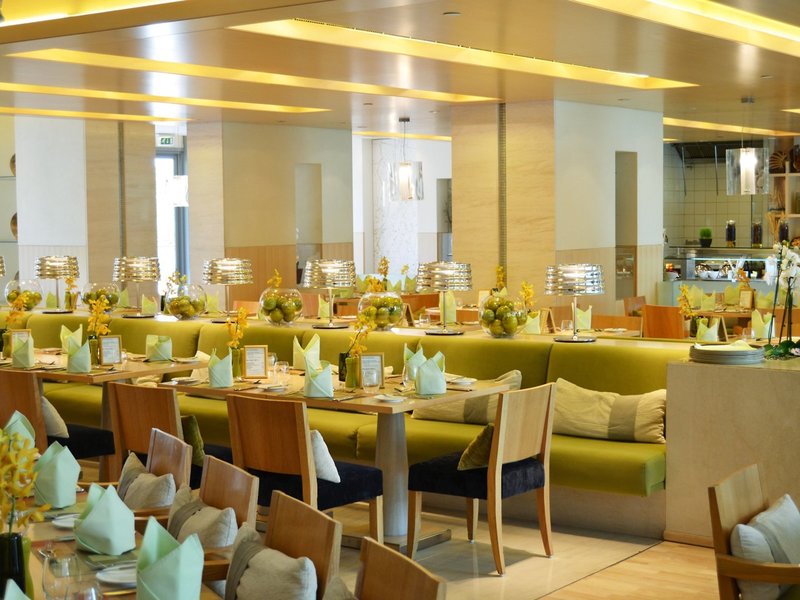Park Rotana 13