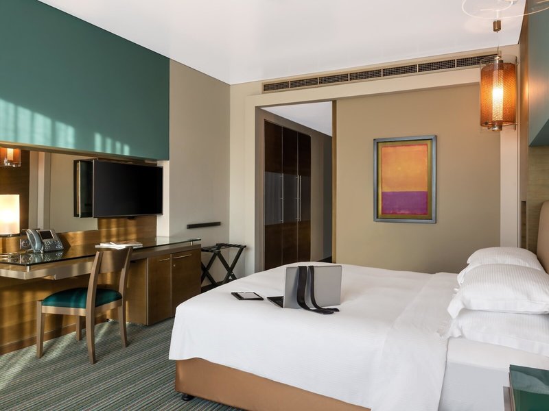 Park Rotana 21