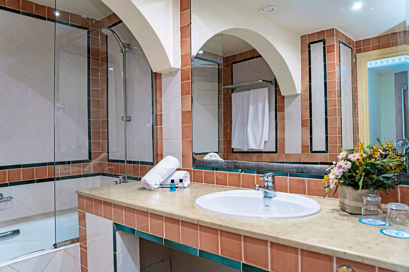 TMK Hotel Flora Park by Turismark 17