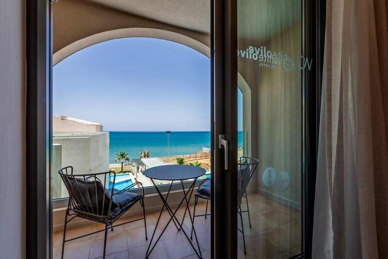 White Olive Elite Rethymno 16