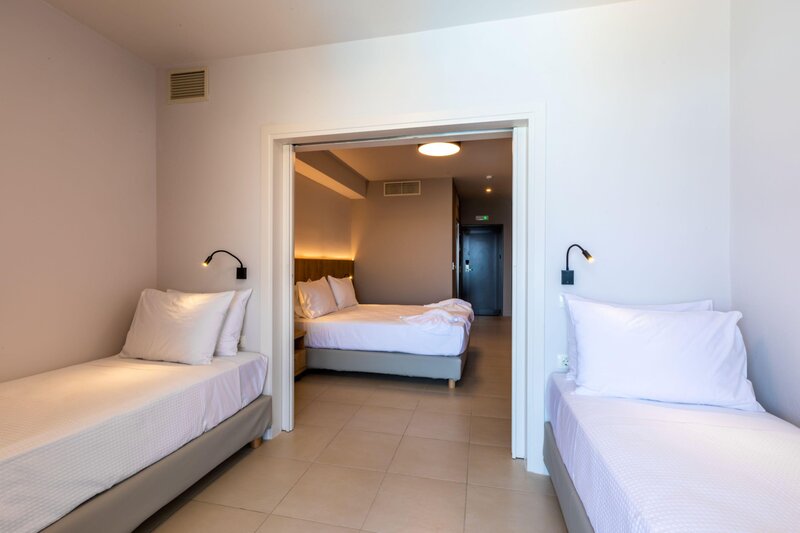 White Olive Elite Rethymno 44