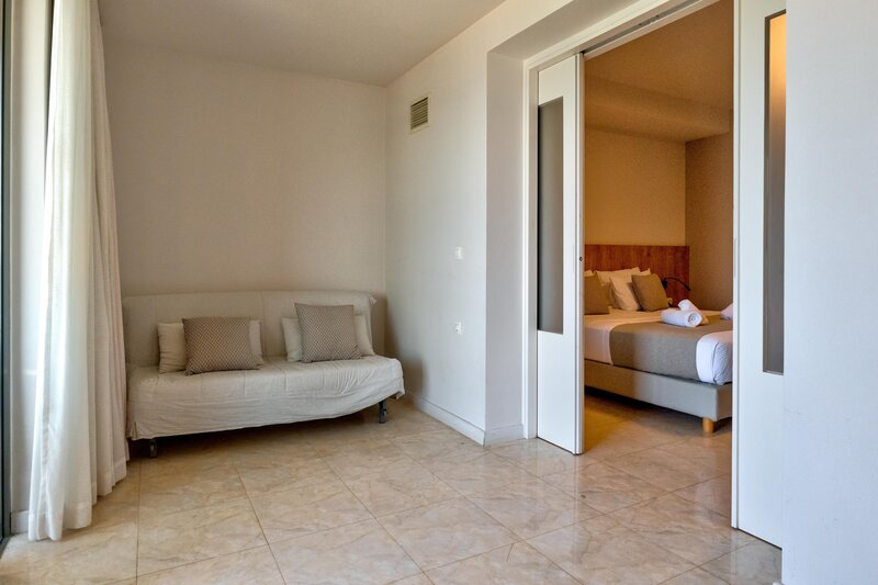 White Olive Elite Rethymno 30