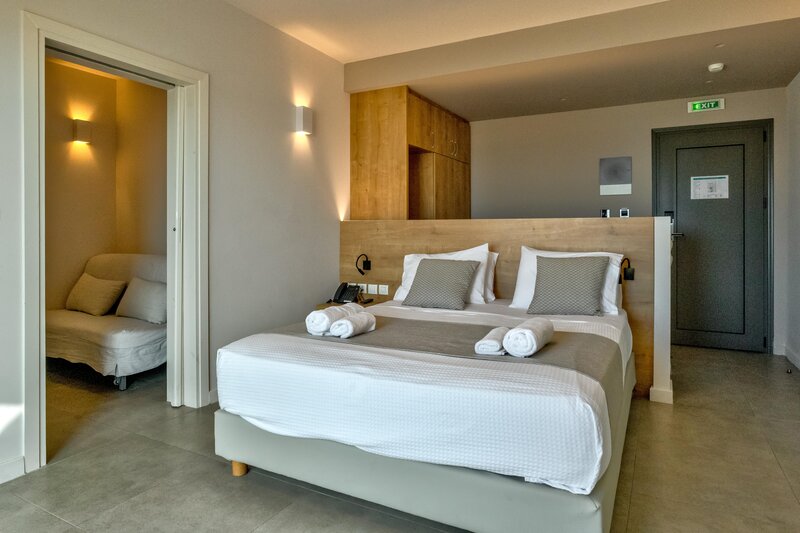 White Olive Elite Rethymno 31