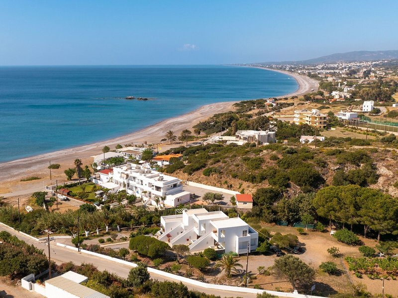Tselios 8