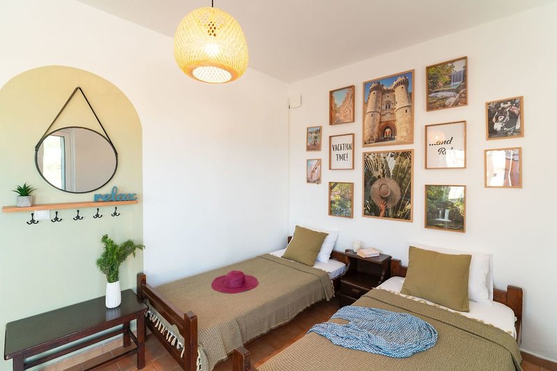 Tselios Apartments 9