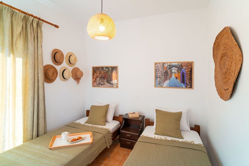 Tselios Apartments 10