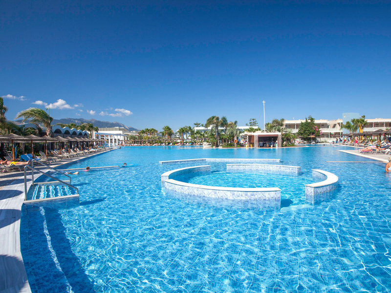 Blue Lagoon Resort 10