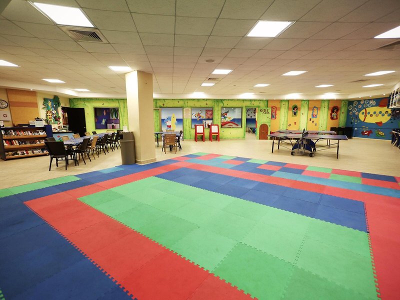 The Royal Haciendas 42 - Family