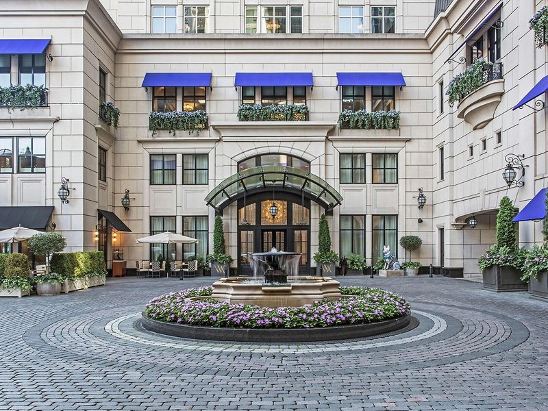 Waldorf Astoria Chicago 4