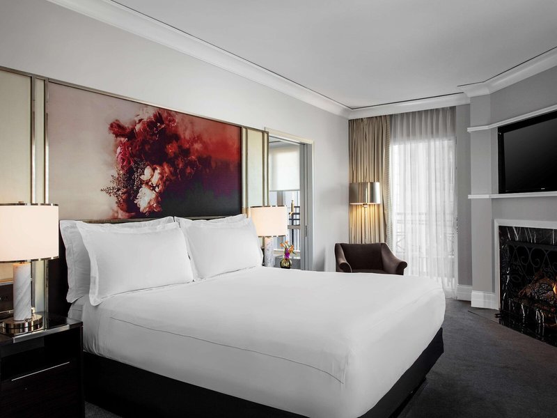 Waldorf Astoria Chicago 43