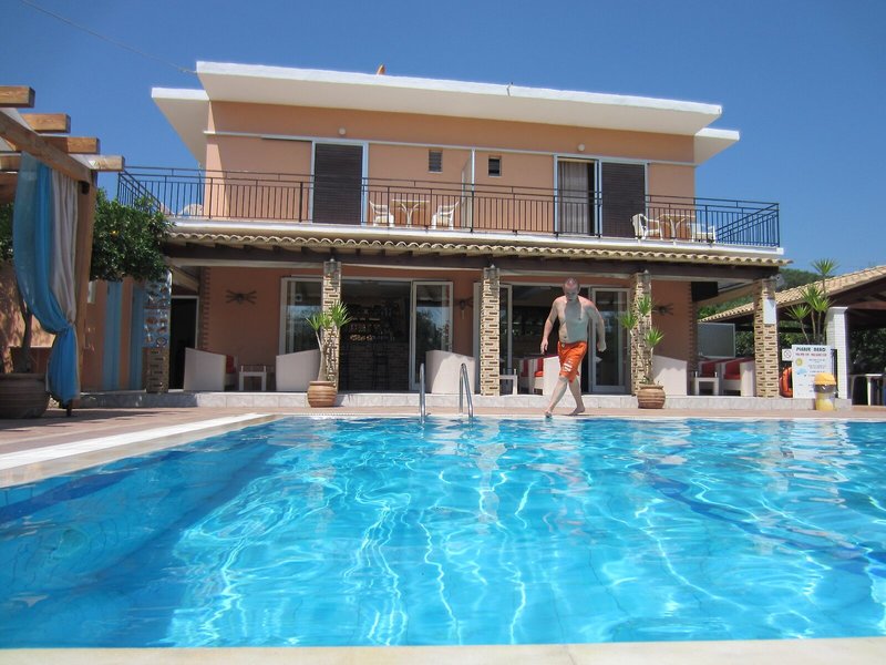 Makis Apartments Moraitika 8