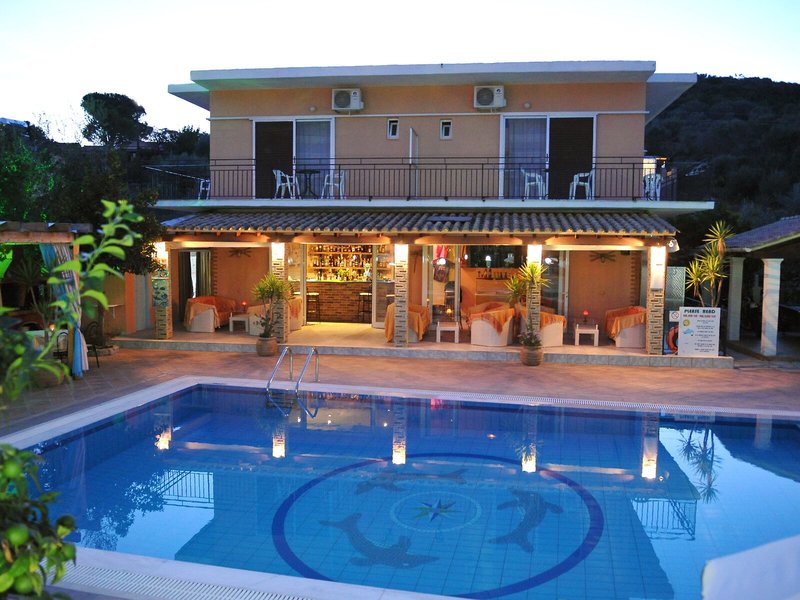 Makis Apartments Moraitika 16