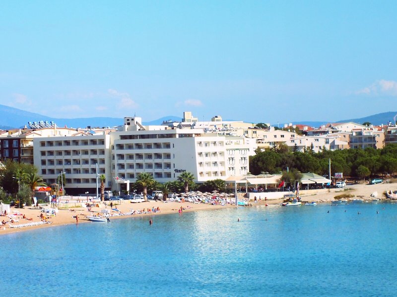 Tuntas Beach Hotel Altinkum 2