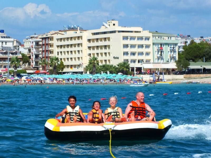 Tuntas Beach Hotel Altinkum 6
