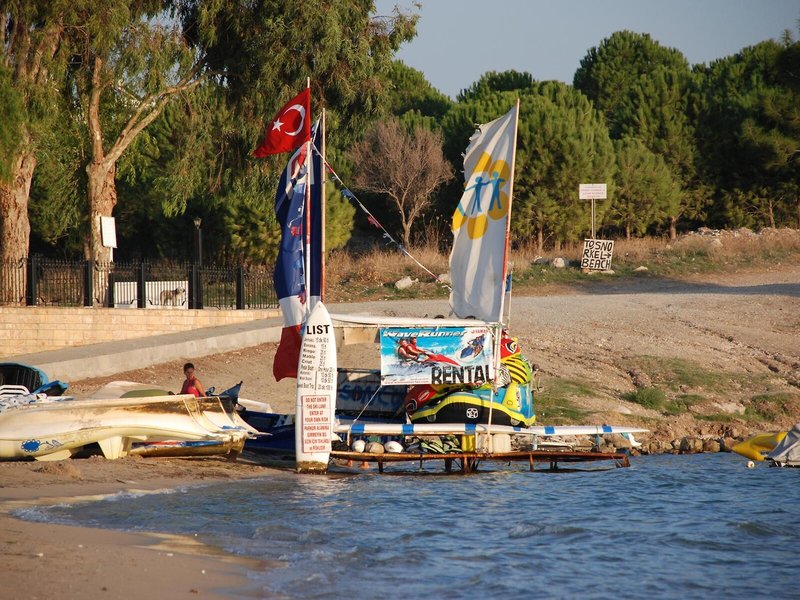 Tuntas Beach Hotel Altinkum 7