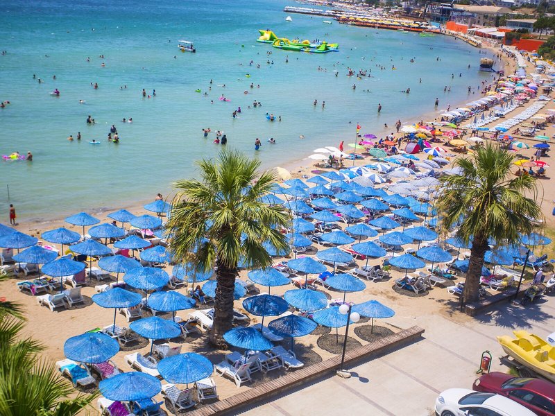 Tuntas Beach Hotel Altinkum 9