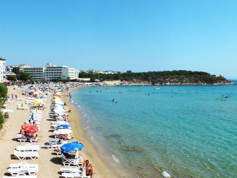 Tuntas Beach Hotel Altinkum 12