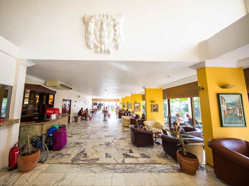 Tuntas Beach Hotel Altinkum 27