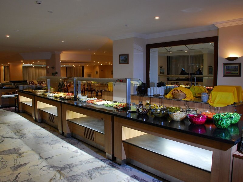 Tuntas Beach Hotel Altinkum 34