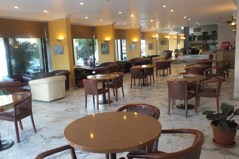 Tuntas Beach Hotel Altinkum 15