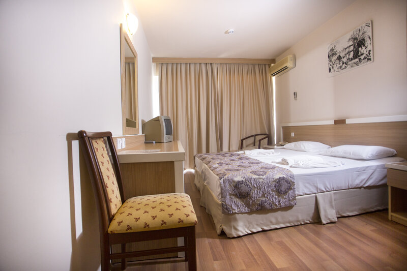Tuntas Beach Hotel Altinkum 21