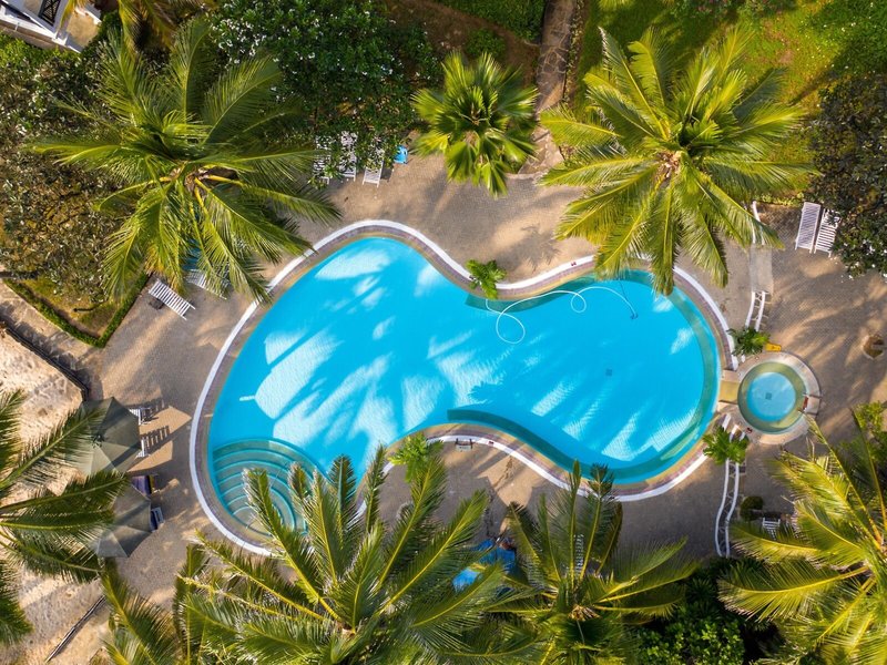 Turtle Bay Beach Club 10