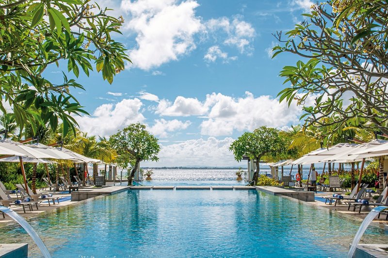 Crimson Resort & Spa 2