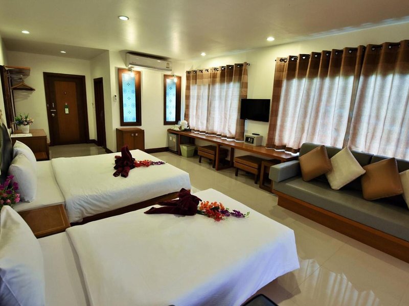 Phi Phi Arboreal Resort 26