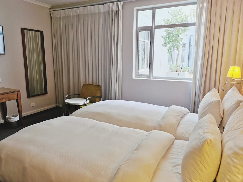 DoubleTree by Hilton Hotel Cape Town - Upper East Side 14