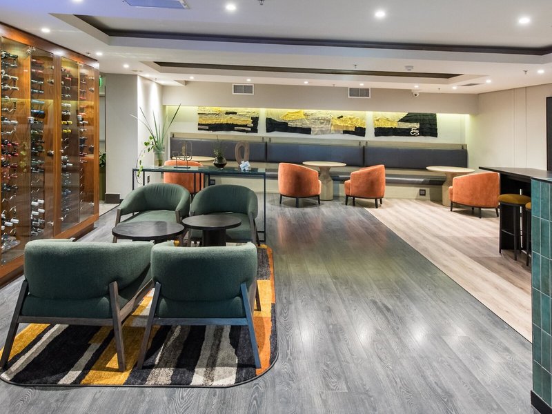 DoubleTree by Hilton Hotel Cape Town - Upper Eastside 4