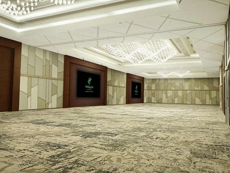 Holiday Inn Bandung Pasteur 5