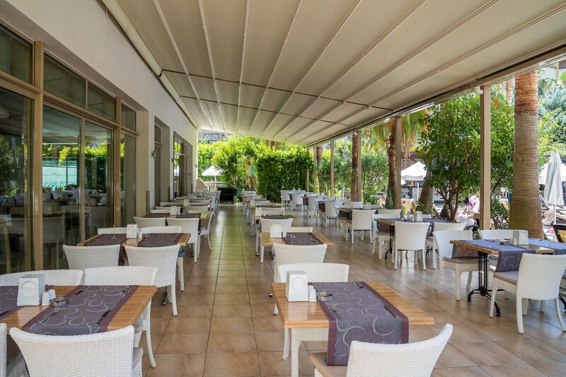 Port Side Resort Hotel 16