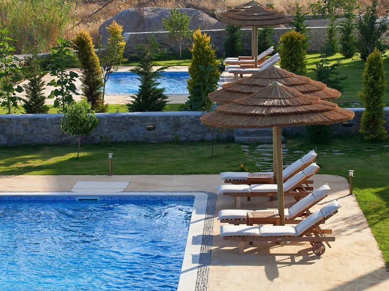 Naxian Collection Luxury Villas & Suites 25