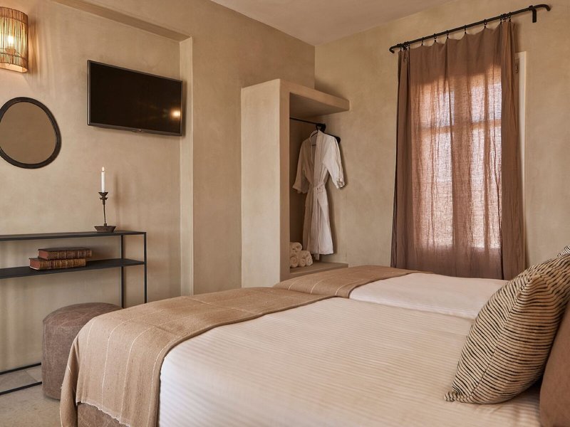 Naxian Collection Luxury Villas & Suites 38