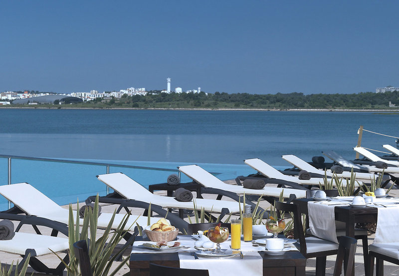 Água Hotels Riverside 3