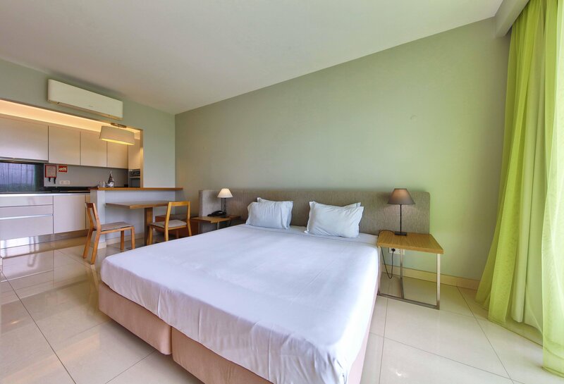 Água Hotels Riverside 8