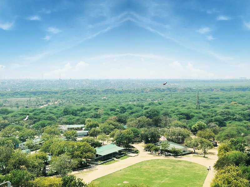 Crowne Plaza New Delhi Okhla 6